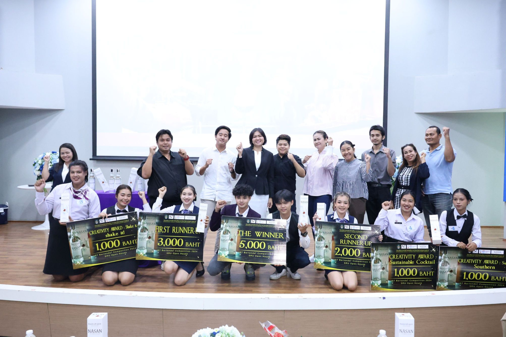 วิทยาลัยฯ จัดแข่งขันผสมค็อกเทล 'รสใต้' ในมหกรรมวิชาการ มรส. 2025