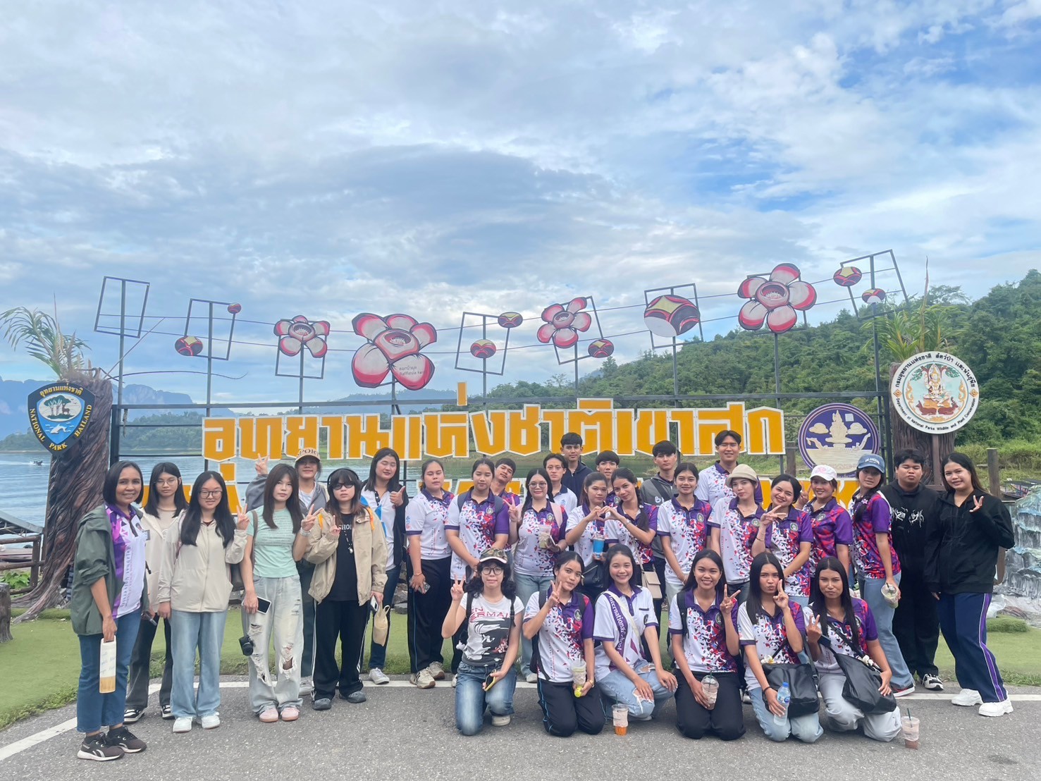 Japanese Language Skill Development Program for Tourism at Ratchaprapha Dam