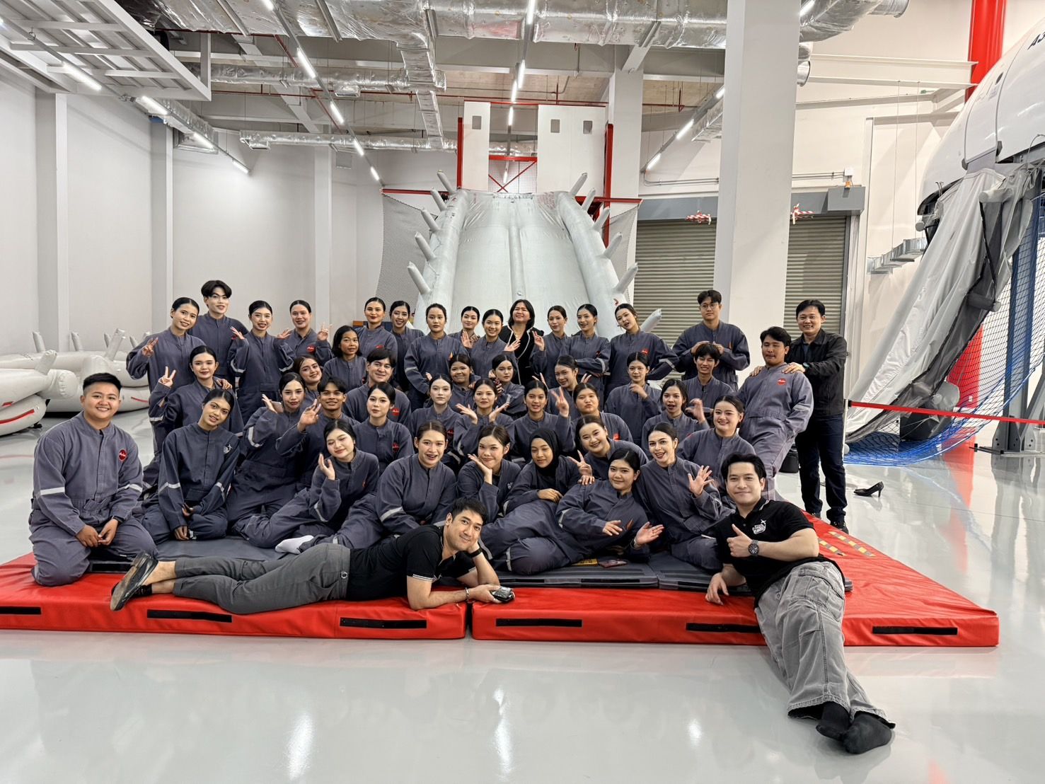 Third-Year Aviation Business Students Join “Wings for Aviation Professionals” Program at AirAsia Academy