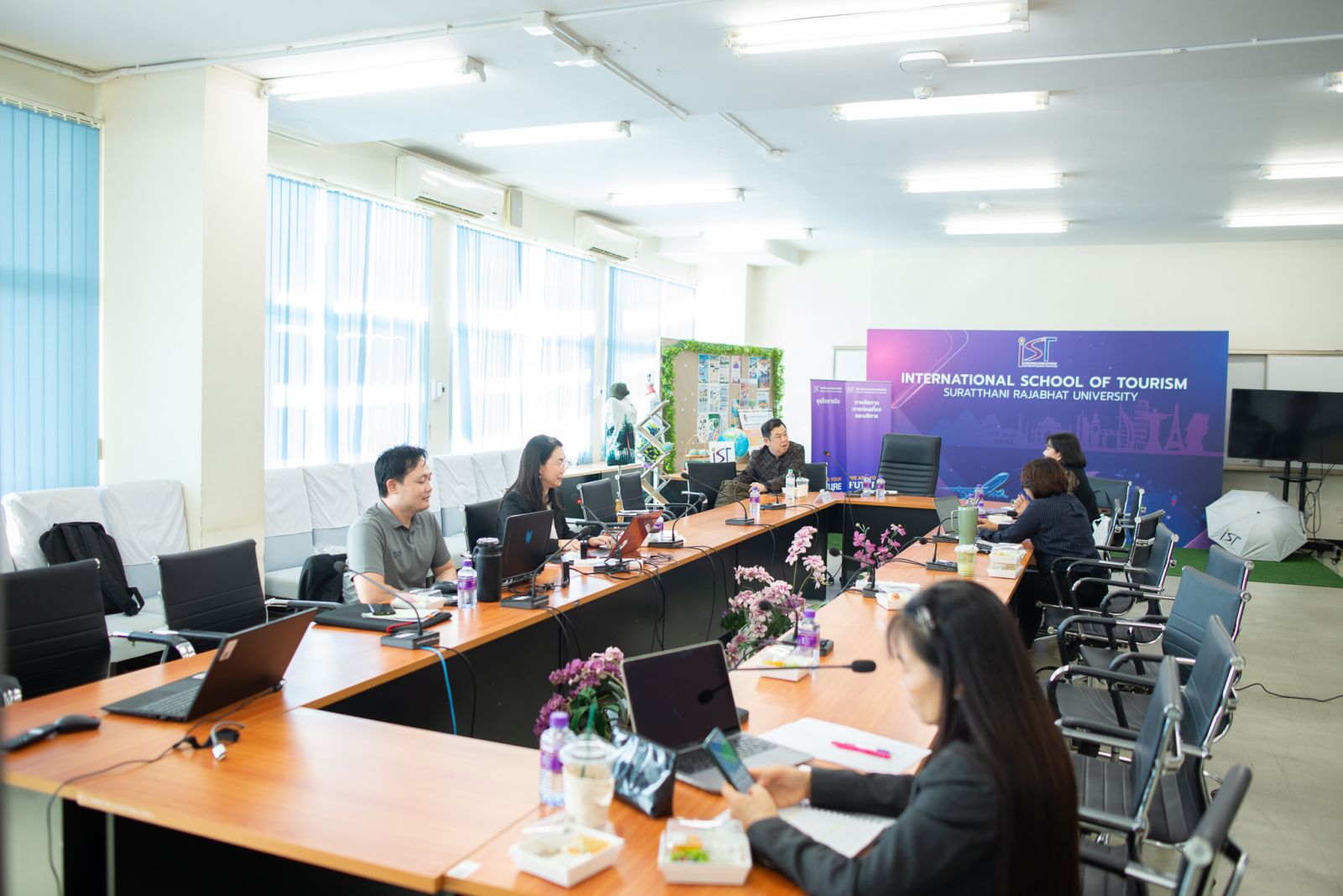 วิทยาลัยนานาชาติการท่องเที่ยว จัดอบรม “Grant Writing Mastery” ยกระดับทักษะนักวิจัยสู่การคว้าทุน